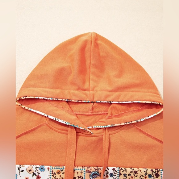 NWT Women’s Floral Patchwork Hoodie with Drawstring Orange Size Large - Picture 5 of 8